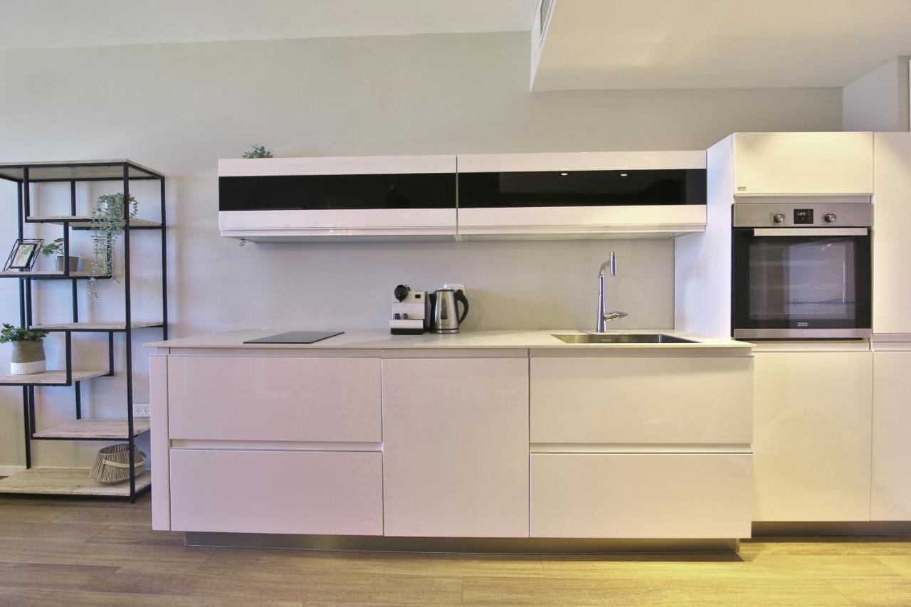 Luxury Suites By Notaly Ariel - Carmel Beach ไฮฟา ภายนอก รูปภาพ