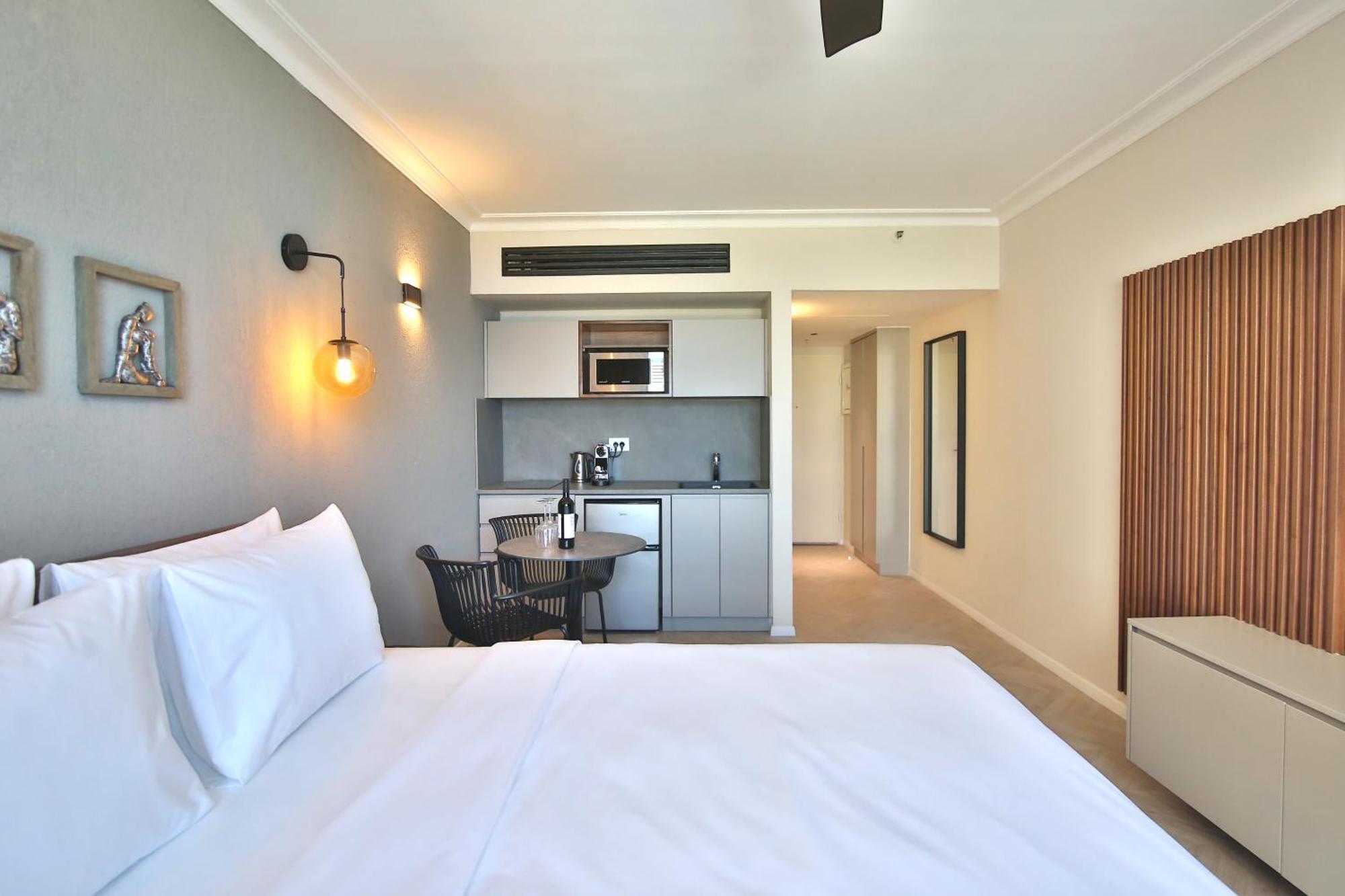 Luxury Suites By Notaly Ariel - Carmel Beach ไฮฟา ภายนอก รูปภาพ