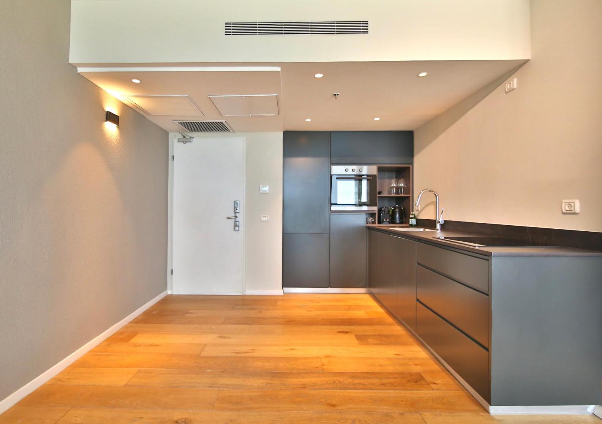 Luxury Suites By Notaly Ariel - Carmel Beach ไฮฟา ห้อง รูปภาพ